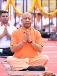 CM Yogi joins mass yoga session in Jhansi on IDY 2026