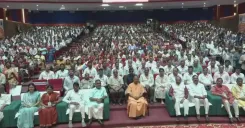 CM Yogi Launches Cashless Health Scheme for UP's 7.5 Lakh Teachers