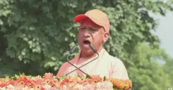 CM Yogi launches Tiranga Yatra with youth in Lucknow