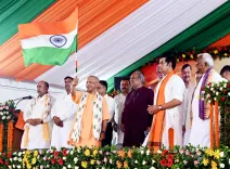 CM Yogi Leads Tiranga Yatra in Gorakhpur Under Har Ghar Tiranga