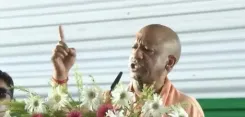 योगी का विपक्ष पर प्रहार: 'सपा का इतिहास रामभक्तों के खून से सना', गोरखपुर में ₹758 करोड़ की परियोजनाओं का लोकार्पण
