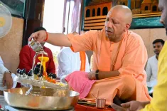 CM Yogi Performs Rudrabhishek at Gorakhnath Mandir on Second Shravan Monday