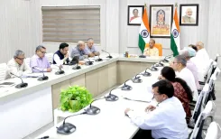 CM Yogi Reviews Agriculture Depts, Orders Monsoon Preparedness