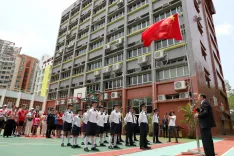 China school timetable mandates state TV news, sparks indoctrination debate