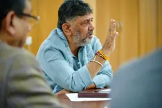 Is Cong Infighting Intensifying? Shivakumar Meets Key Ministers