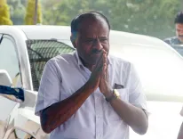 Kumaraswamy accuses Congress of using Karnataka funds for national polls