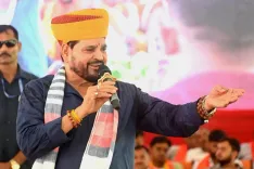 बृजभूषण शरण सिंह का राहुल गांधी पर तंज: 'कांग्रेस की जूठन खाने की आदत, छात्रों की समस्या BJP पहले ही हल कर चुकी'