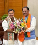 क्या कांग्रेस में परिवारवाद है, जबकि भाजपा में लोकतांत्रिक तरीके से अध्यक्ष चुना जाता है?