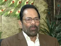 क्या कांग्रेस पार्टी संविधान के साथ गालियों की डिक्शनरी भी रखती है?