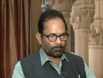 क्या राहुल गांधी के आरोपों पर नकवी का यह तंज सही है?