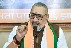 Is Dancing a Family Trait of Gandhi? Giriraj Singh Critiques Rahul for Attacking PM Modi