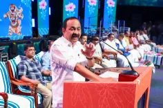 Congress DCC member Chenthi Anil held for blocking Kerala CM Satheesan's convoy