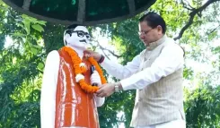 <b>क्या दीनदयाल उपाध्याय की जयंती पर सीएम धामी ने श्रद्धांजलि दी?</b>