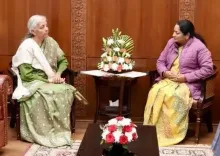 Did Delhi CM sign MoU with RBI for loans and borrowings?