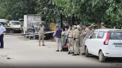 आया नगर में जिम ट्रेनर विजय कुमार की गोली मारकर हत्या, 10-12 राउंड फायरिंग; दिल्ली पुलिस जांच में जुटी