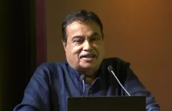 क्या केंद्रीय मंत्री नितिन गडकरी ने वन्यजीव फोटोग्राफी प्रदर्शनी 'हार्टबीट्स' का उद्घाटन किया?