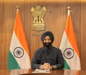 Is Delhi Minister Sirsa Pioneering a Study on ‘Smog-Eating’ Road Coatings?