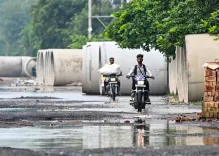दिल्ली-एनसीआर में मानसून ट्रफ से बदला मौसम, 28 अगस्त को मध्यम बारिश; पूरे हफ्ते बादल छाए रहेंगे