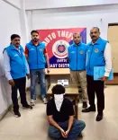 Delhi Police seizes semi-automatic pistol, arrests Arms Act accused in East District