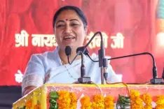 दिल्ली सरकार का बड़ा फैसला : ओलंपिक मेडल विनर को मिलेंगे 7 करोड़, छात्रों को दिया जाएगा लैपटॉप