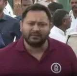 दिल्ली के दबाव में सीएम पद छोड़ने को मजबूर नीतीश कुमार: तेजस्वी यादव