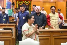 दिल्ली विधानसभा मानसून सत्र : सीएम रेखा गुप्ता पहले दिन पेश करेंगी दो सीएजी रिपोर्ट, हंगामे के आसार