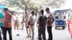धनबाद के वासेपुर में दिनदहाड़े फायरिंग: अंडा कारोबारी शानू खान और भाई फहीम गंभीर घायल