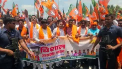 धनबाद: ₹400 करोड़ की एलिवेटेड रोड पर BJP सांसद ढुल्लू महतो vs CPI-ML विधायक अरूप चटर्जी, निरसा में शक्ति प्रदर्शन