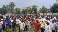 Dhanbad police parade 700 history-sheeters, administer reform oath