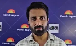 <b>क्या धर्मेंद्र के लिए अहाना कुमरा और सोनू सूद ने जल्दी स्वस्थ होने की कामना की?</b>