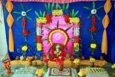 Dharmendra Pradhan joins Dussehra Navratri celebrations in Sambalpur