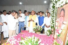 Dharmendra Pradhan pays tribute to Kalraj Mishra's wife