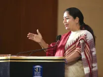 क्या दिल्ली में सीएम की भ्रष्टाचार के खिलाफ जीरो टॉलरेंस नीति से भ्रष्ट अधिकारियों पर कार्रवाई होगी?