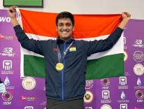 दिव्यांश सिंह पंवार: 24 साल की उम्र में 3 विश्व कप स्वर्ण, भारत के उभरते निशानेबाज की पूरी कहानी