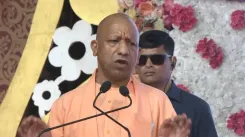 क्या दिवाली से पहले सीएम योगी ने सफाईकर्मियों को दिया तोहफा?