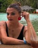 What Advice Did Deepshikha Nagpal Give Kunickaa Sadanand on Bigg Boss 19?