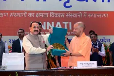 Dr. Jitendra Singh honours CM Yogi at CBC event in Lucknow