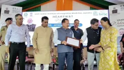 Dr. Jitendra Singh Presents Certificates at CSIR-IIIM Jammu BioNEST