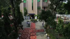 Dr. Jitendra Singh visits world-first air pollution lab at IITM Delhi