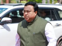 ब्रह्मपुर हवाई अड्डे के विकास की माँग: डॉ. सस्मित पात्रा ने नागरिक उड्डयन मंत्री को सौंपा विस्तृत ज्ञापन