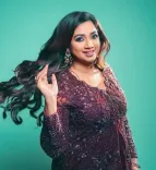 श्रेया घोषाल का 'ऑल हार्ट्स टूर' लाइव एल्बम: विश्व मंचों की यादों का संग्रह