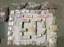 क्या ईडी अहमदाबाद ने स्टॉक मार्केट धोखाधड़ी मामले में 4 करोड़ से अधिक की जब्ती की?