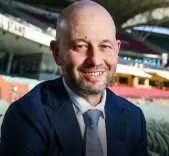 क्या एक दिन में 20 विकेट गिरना टेस्ट क्रिकेट के लिए हानिकारक है? - टॉड ग्रीनबर्ग