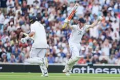 England have a hell of a chance in The Ashes: Chris Woakes 