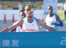 क्या इथियोपियाई एथलीटों ने श्यामेन मैराथन में पुरुष और महिला वर्गों के खिताब जीते?