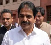 एक्साइज ड्यूटी में कटौती को विपक्ष ने बताया चुनावी स्टंट, बोला-स्थायी समाधान जरूरी