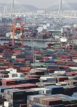 South Korea exports surge 78% in Sep 1-20 on record chip shipments