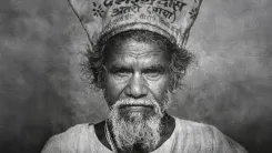 क्या फल्गुनी और दशरथ की कहानी हमें हिम्मत नहीं देती?