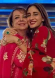 How Did Farah Khan Ali's Mother Zarine Khan Save Sanjay Khan From Fire Injuries?