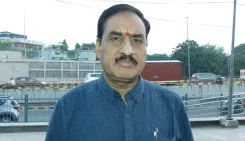 फारूक अब्दुल्ला के पाक-समर्थक बयान पर विहिप का हमला, विनोद बंसल ने मांगी सार्वजनिक माफी